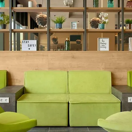 Super 8 By Wyndham Koblenz ホテル