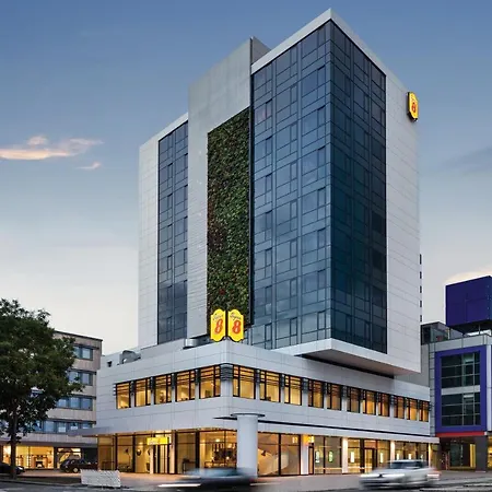 Super 8 By Wyndham Hotel 3*