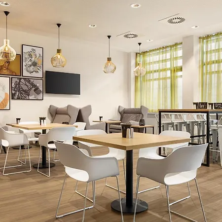 Hotel Super 8 By Wyndham Koblenc