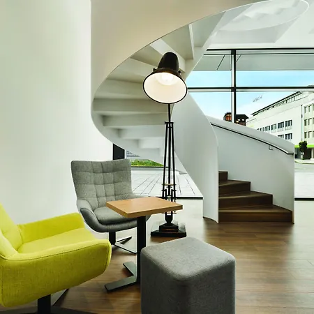 Super 8 By Wyndham 酒店