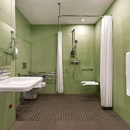 Premier Hotel