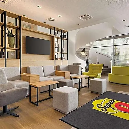 Hotel Premier 3*