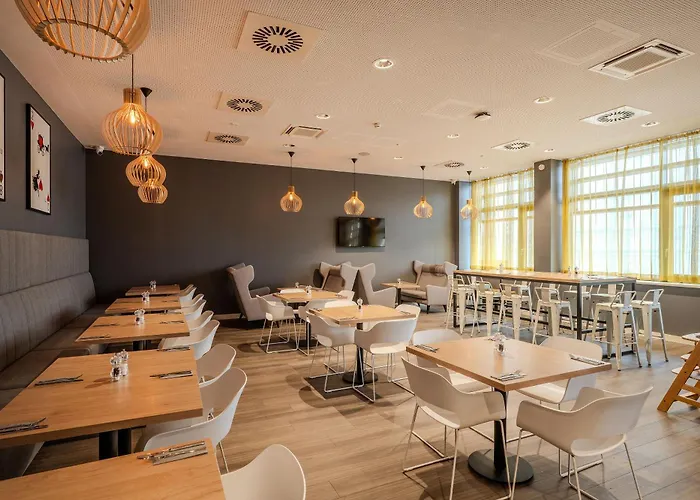 Premier Inn Koblenz City Otel 3*