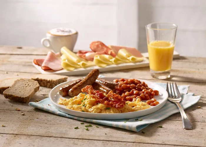 Premier Inn Koblenz City Hotel 3*